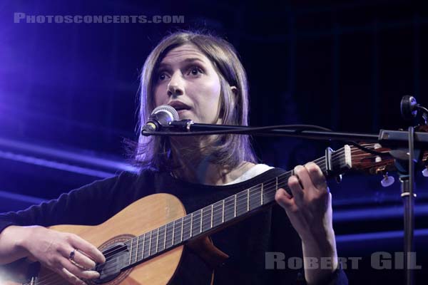 ALDOUS HARDING - 2016-03-23 - PARIS - L'Archipel (26 bis rue de Saint Petersbourg) - Hannah Sian Topp